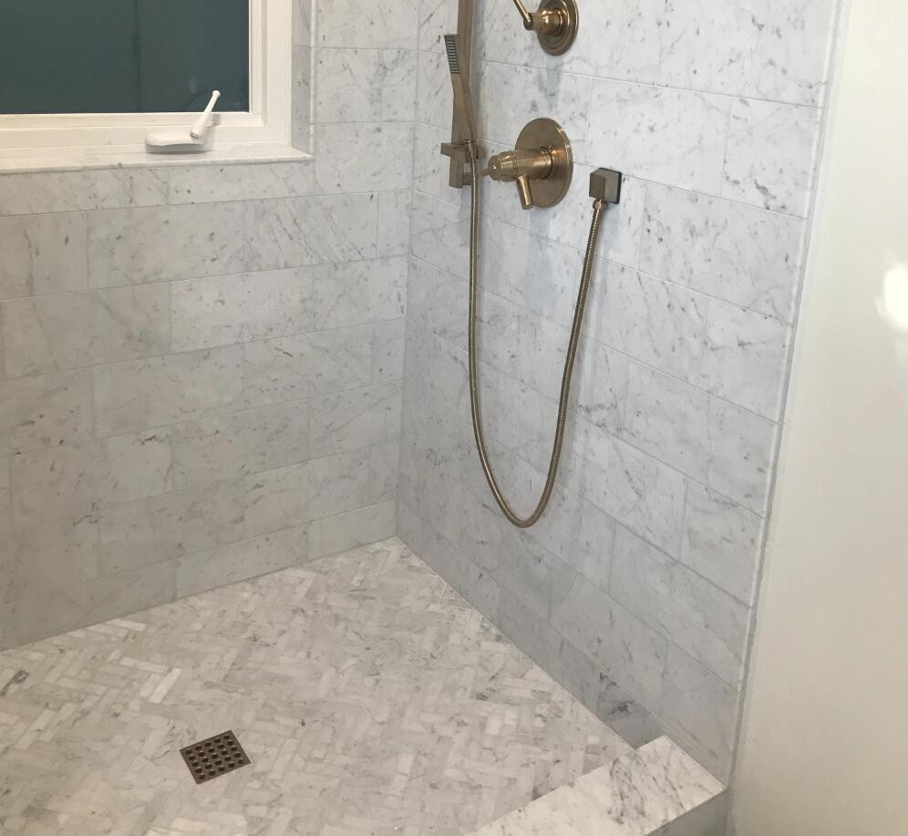White marble tiles for bathroom