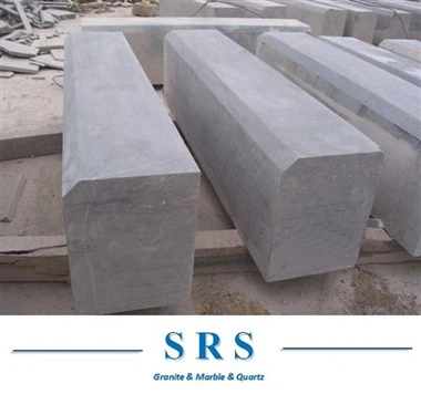 Grijs/zwart/rood/geel kleur graniet stoeprand straatsteen bestratingsafwerkmachines stoeprand
