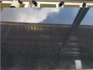 Natuurlijk zwart graniet voor vloeren / wandbekleding / trappen / treden / zwembadbekleding Stenen tegelbestrating