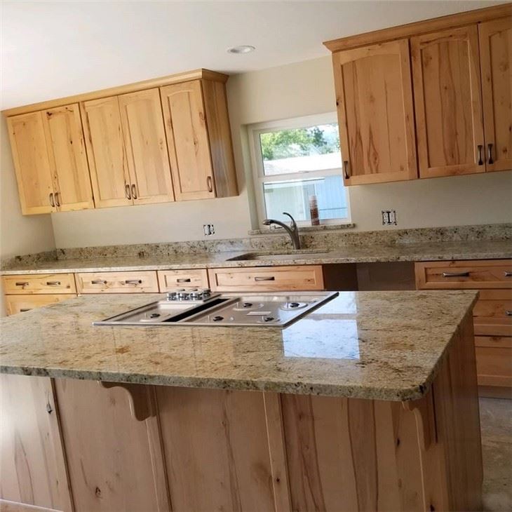 Colonial Gold Granite kitchen countertop