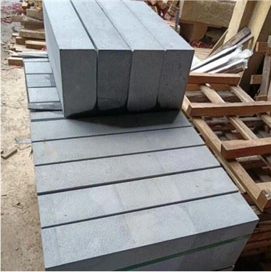 Basalt zwarte Kerbstone alle gezaagd knippen